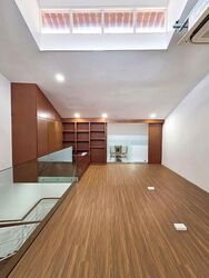 Tras Street (D2), Office #588498021